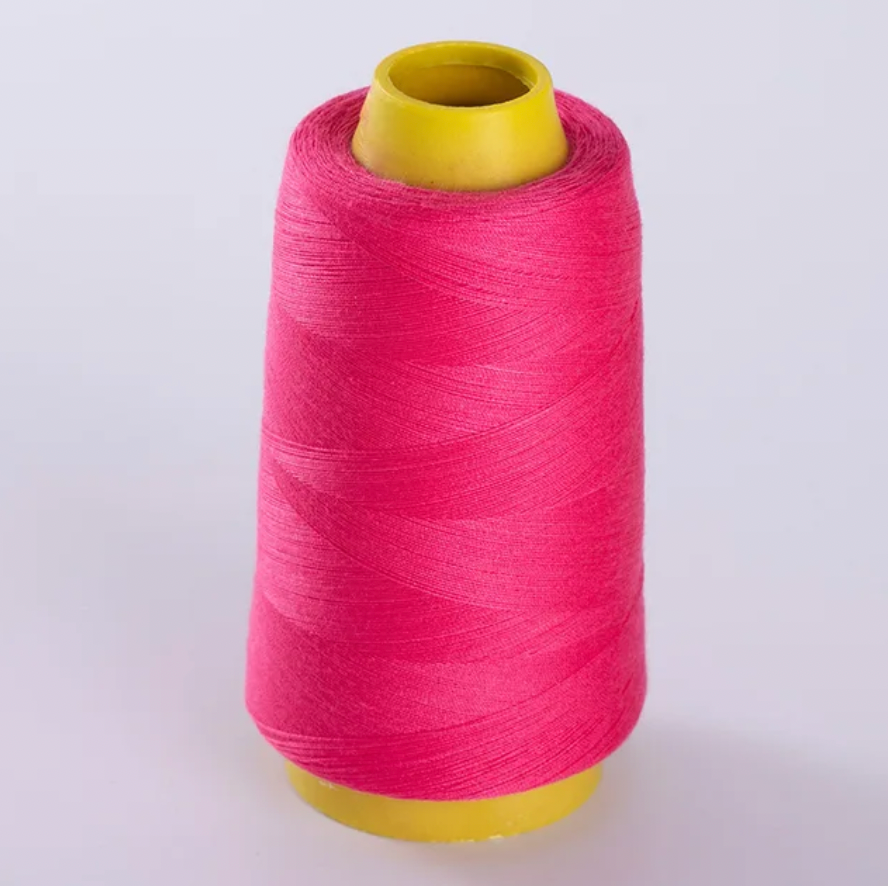 Bobine de fil en polyester à l'unité