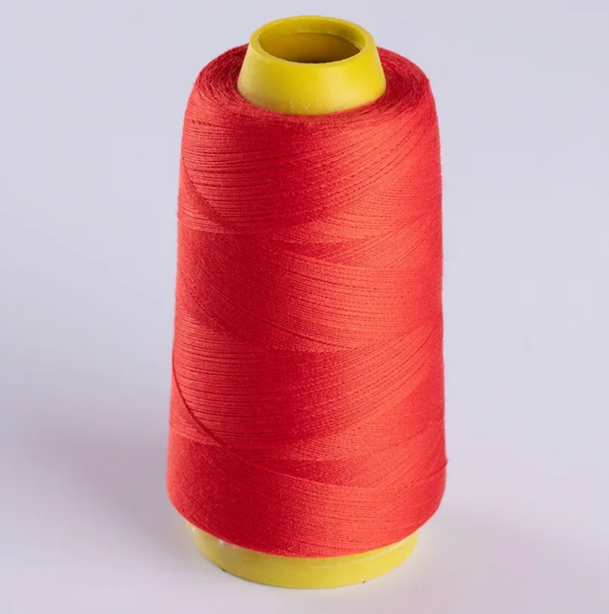 Bobine de fil en polyester à l'unité