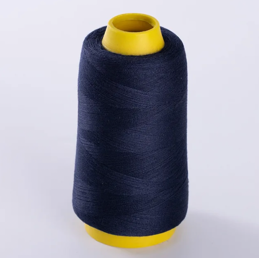 Bobine de fil en polyester à l'unité