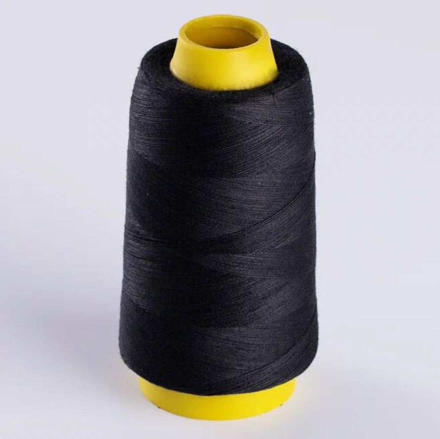 Bobine de fil en polyester à l'unité