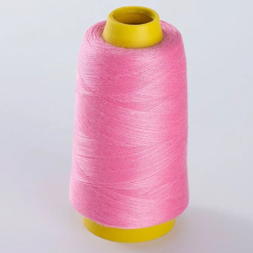 Bobine de fil en polyester à l'unité