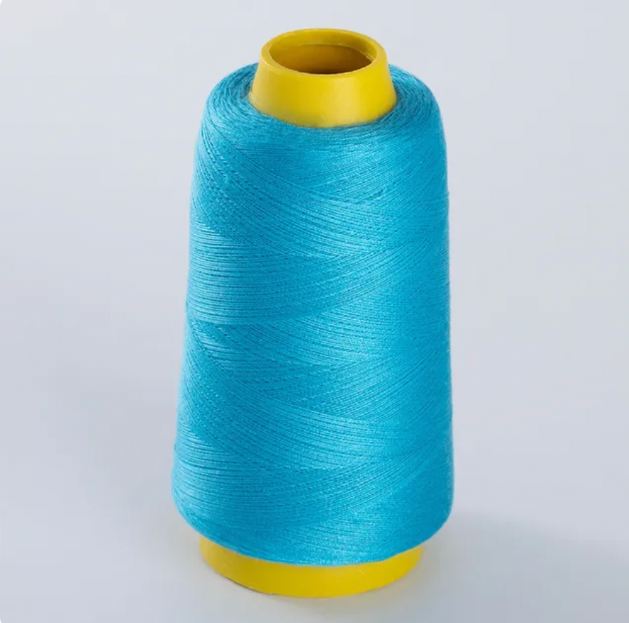 Bobine de fil en polyester à l'unité